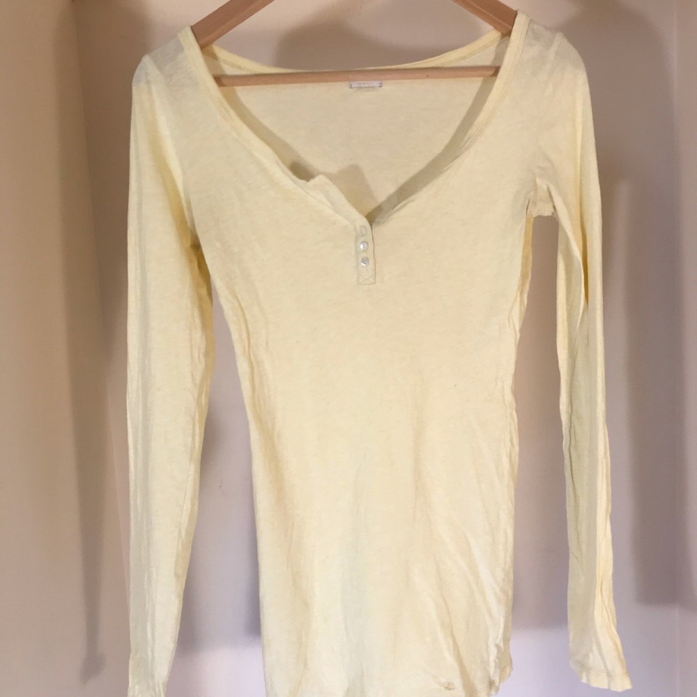 Talula Babaton, Light Yellow, Henley, Scoop